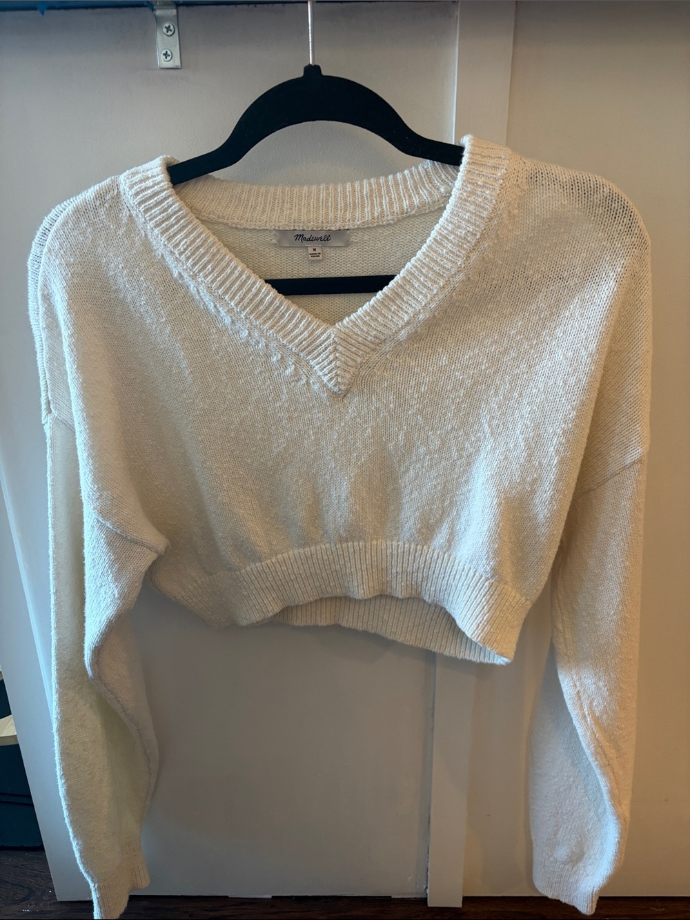 100% Madewell Ivory V-Neck Cropped Knit Sweater